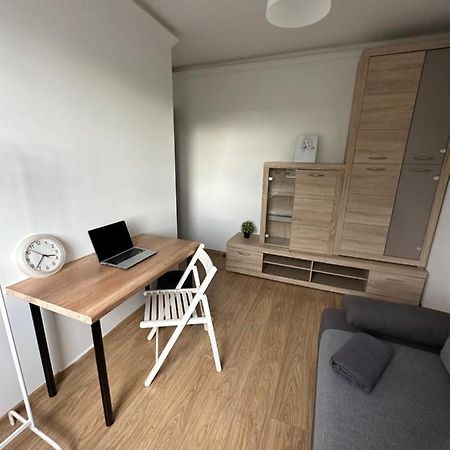 Rooms4Less Gdansk Exterior photo